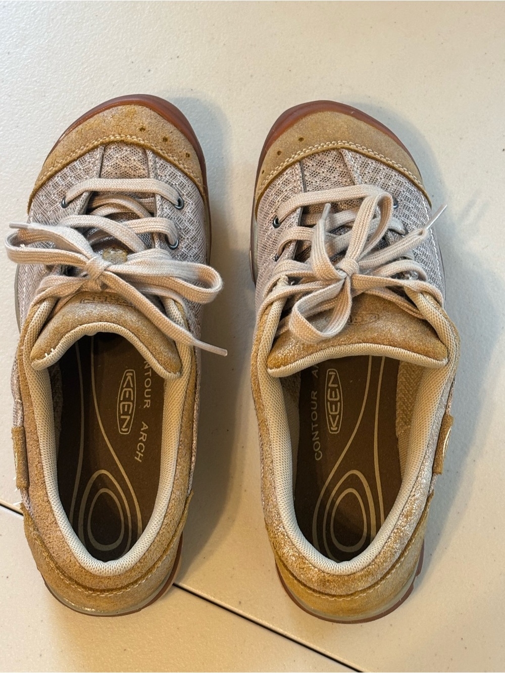 Keen Women's Beige/Tan Lace-Up Sneakers - Picture 4 of 6